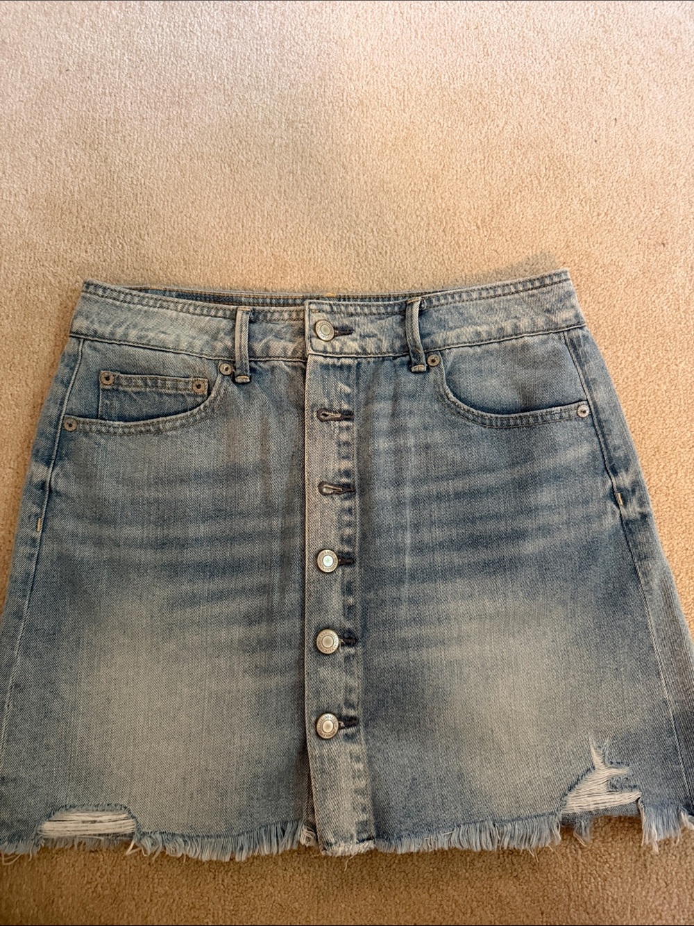 American Eagle Outfitters Light Blue Distressed Button-Front Denim Skirt